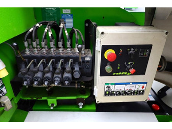 Articulated boom Niftylift HR17N Hybrid MK3 Hybrid Battery & Diesel, 17m Work: picture 4 Articulated boom Niftylift HR17N Hybrid MK3 Hybrid Battery & Diesel, 17m Work: picture 4