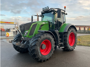 Farm tractor FENDT 828 Vario