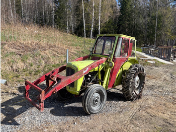 Farm tractor MASSEY FERGUSON