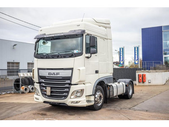 Tractor truck DAF XF 440