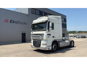 Tractor truck DAF XF 105 460
