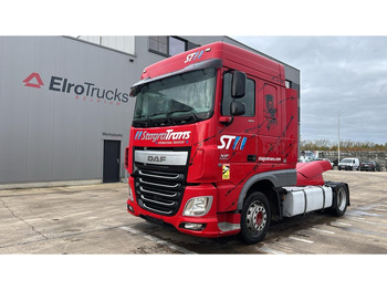 Tractor truck DAF XF 460