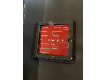 New Loader bucket Volvo L90H HIGH DUMP BUCKET: picture 3