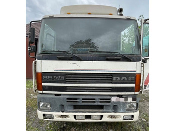 Tractor truck DAF CF 85