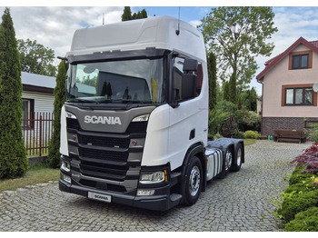Tractor truck SCANIA R 410