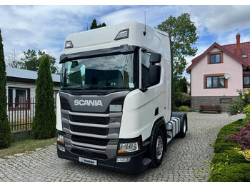 Tractor truck SCANIA R 450