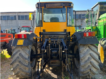 Farm tractor JCB Fastrac 155-65: picture 5