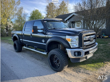 Pickup truck FORD