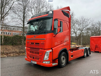 Hook lift truck VOLVO FH 460