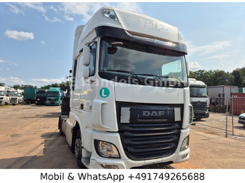 Tractor truck DAF XF 460