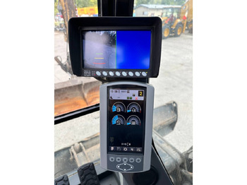 Wheel excavator CAT M318F: picture 5