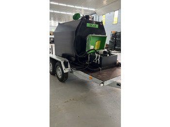 New Asphalt distributor TICAB Manufacturer, Bitumen Sprayer, Asphalt Distributor, 2000L: picture 4