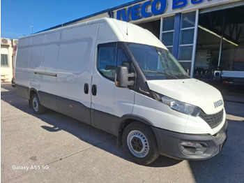 Passenger van IVECO Daily 35S16V A8: picture 2