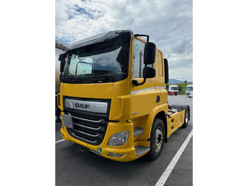 Tractor truck DAF CF 450