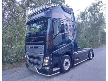 Tractor truck VOLVO FH16 650