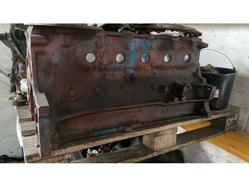 Cylinder block for Agricultural machinery Blok silnika Ford 8730 8830 FONN-6015-DA: picture 2 Cylinder block for Agricultural machinery Blok silnika Ford 8730 8830 FONN-6015-DA: picture 2