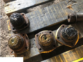 Steering knuckle JCB