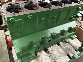 Cylinder block JOHN DEERE