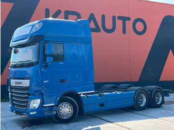 Cab chassis truck DAF XF 530