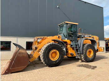 Wheel loader HYUNDAI