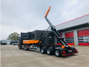 Container transporter/ Swap body semi-trailer