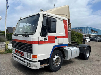 Tractor truck VOLVO FL10 320