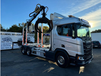 Logging truck SCANIA R 730