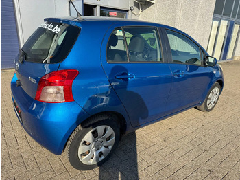 Hatchback Toyota Yaris **PETROL-ESSENCE-AC**: picture 4 Hatchback Toyota Yaris **PETROL-ESSENCE-AC**: picture 4