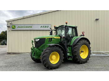 Farm tractor JOHN DEERE