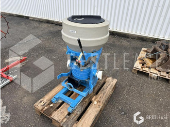 Fertilizing equipment