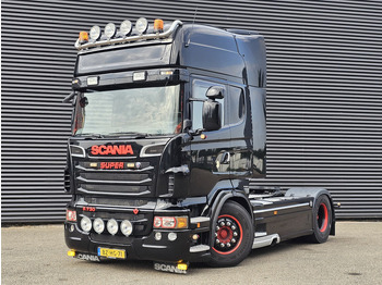 Tractor truck SCANIA R 730