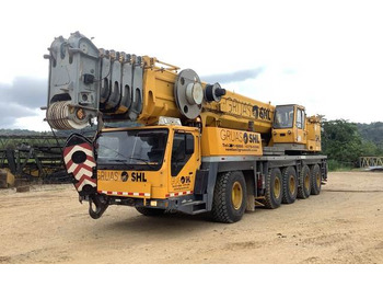 All terrain crane GROVE
