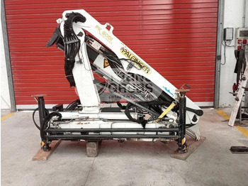 Truck mounted crane PALFINGER