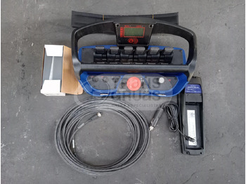 Truck mounted crane FASSI