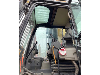 Crawler excavator Caterpillar 374D: picture 2