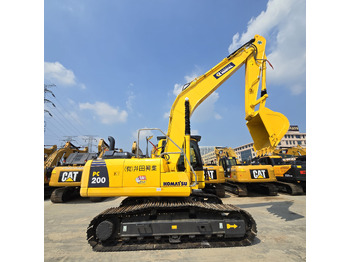 Excavator KOMATSU PC200-8