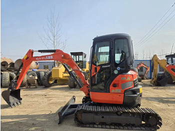 Mini excavator KUBOTA U35: picture 2