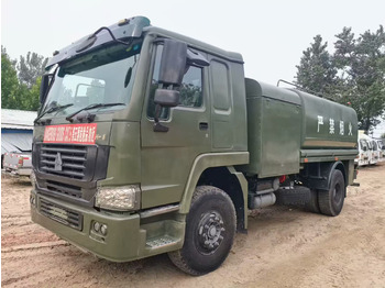 Tanker truck SINOTRUK HOWO
