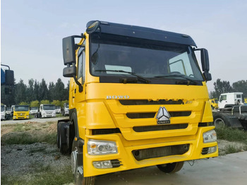 Tractor truck SINOTRUK HOWO