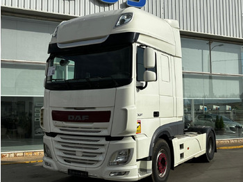 Tractor truck DAF