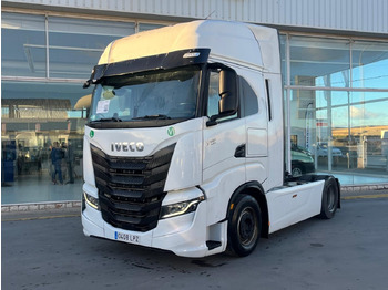 Tractor truck IVECO S-WAY