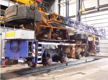 All terrain crane Liebherr LTM 1070-4.2 for parts: picture 2