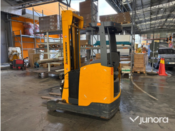 Reach truck JUNGHEINRICH