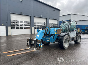 Telescopic handler GENIE