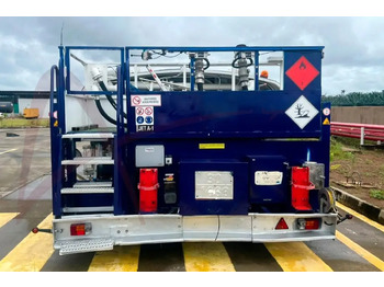 Tanker truck for transportation of fuel MAN 33-343: picture 3