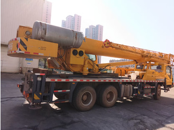 Mobile crane XCMG Official Used Pickup Truck Crane 25 Ton Small Mobile Crane Truck Hot Sale: picture 3