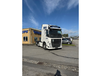 Tractor truck VOLVO FH 500