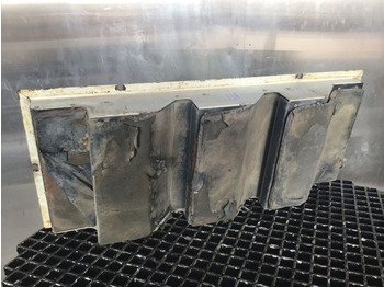 Hood Liebherr Bonnet Right: picture 2