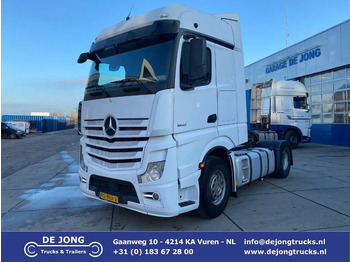 Tractor truck MERCEDES-BENZ Actros 1842