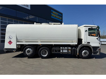 Tanker truck Mercedes-Benz Actros 2541 6x2 Schwarzmüller 21260L: picture 4